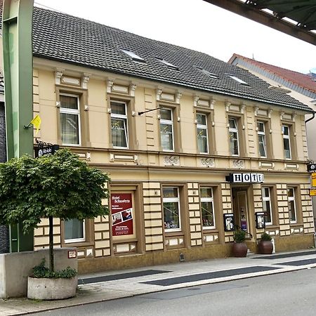 Hotel Schwaferts Wuppertal Bagian luar foto